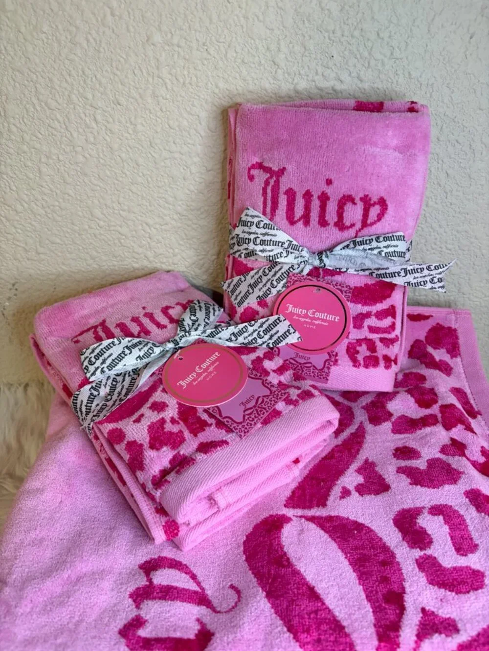 Juicy Couture Hot Pink Leopard Bow 8 Piece Bath Hand Towel Set Y2K NWT